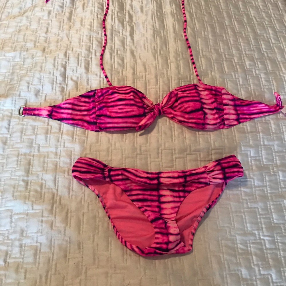 Victoria’s Secret 2 piece bikini swimwear